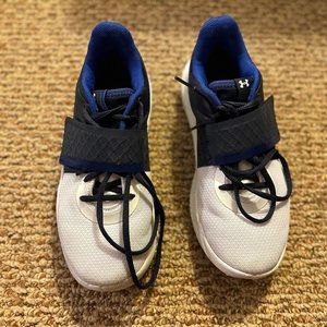 Unisex - Under Armour Flow Futr X - women's s9.5, mens s6 - white and navy